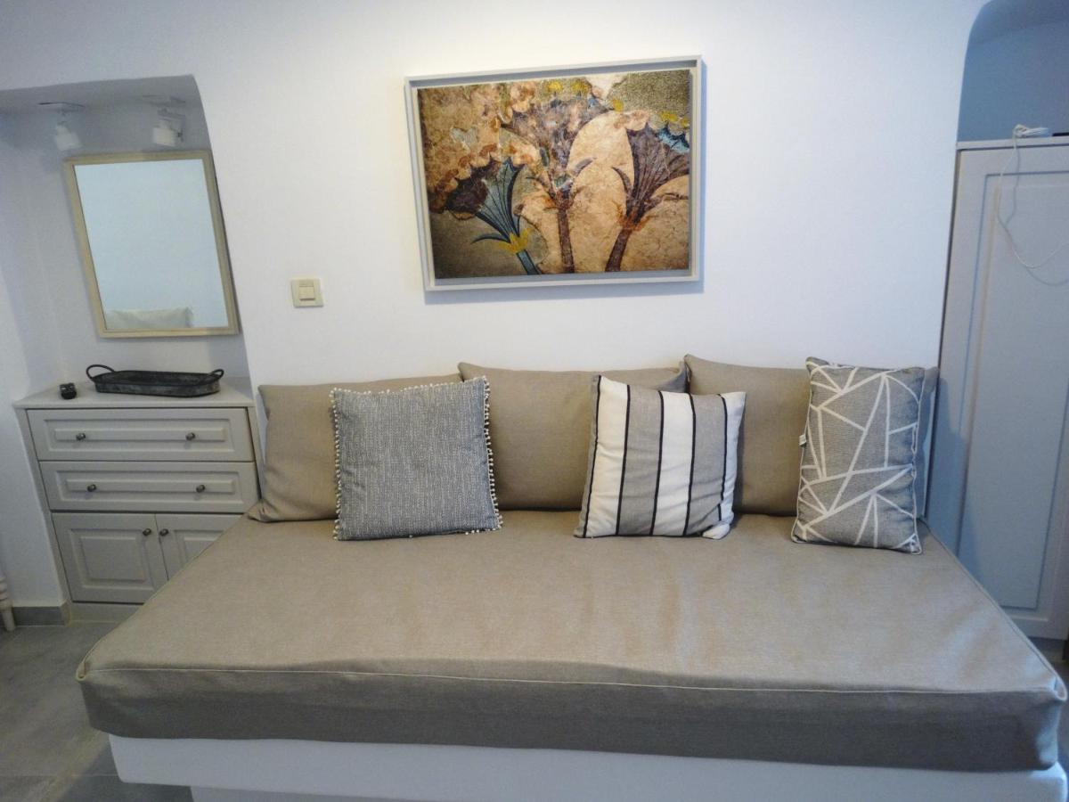 Yposkafo Suites - Studio - Santorini Fira  Dış mekan fotoğraf