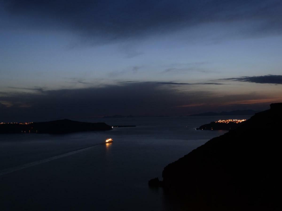 Yposkafo Suites - Studio - Santorini Fira  Dış mekan fotoğraf